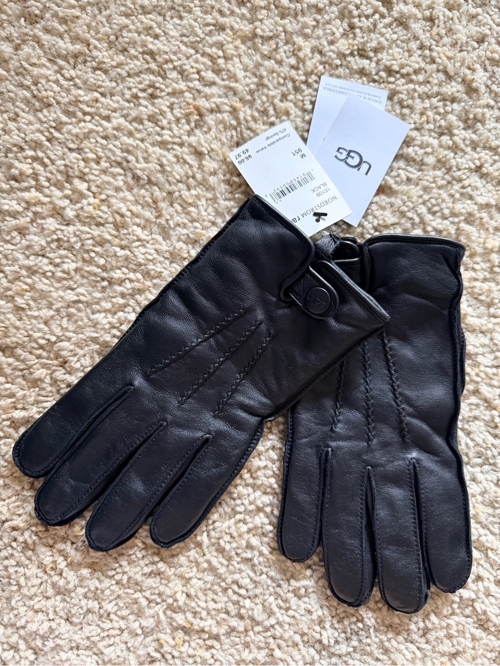 UGG Men's Black Leather Gloves NWT Size M